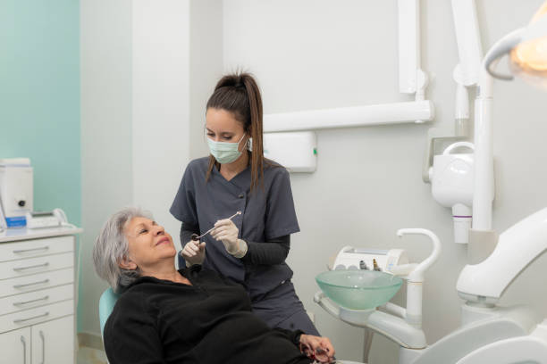 Best Emergency Broken Tooth Repair in Little Walnut Village, NM